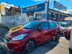 Belle 208 1.6 e-hdi 92cv 149.500kms gps clim possibilite garantie 12 / 24 / 36 mois