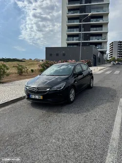 Opel Astra 1.0 Turbo S&S Active