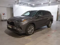 Toyota Highlander 2.5 Advance P. Met. Techo Panorámico