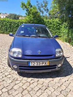 Renault Clio 1.4  16s   automatique  pouco kms