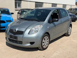 Toyota Yaris 1.4 D-4D 90cv / BOÎTE AUTO