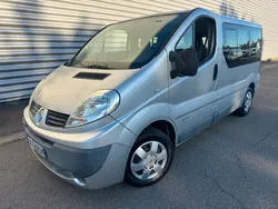 Renault Trafic 2.0 dCi 115ch Phase 2 Passenger 6 places - 98.400 kms - Handynamic TPMR - L1H1 - Hayon élévateur électrique TPMR