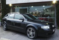 Audi A4 Avant 1.9 TDI 130 cv S-LINE