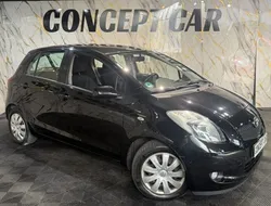 TOYOTA YARIS 1.3 VVT_I TRAVEL 2007 - 83 000Kms - Climatisation remier Main - Suivit TOYOTA