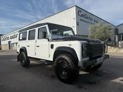 40990 ht Land Rover Defender TD4 110 7 places
