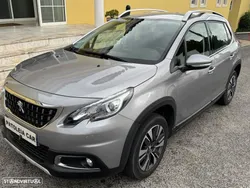 Peugeot 2008 1.2 PureTech Allure