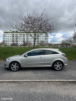 Opel Astra GTC 1.3 CDTI