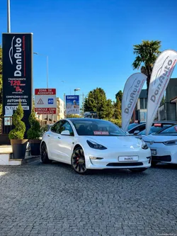 Tesla Model 3 Performance Dual Motor AWD