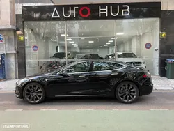 Tesla Model S 75