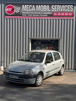 Renault Clio II 1.9 D 64 ch