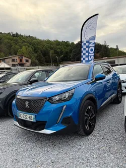 Peugeot 2008 130CH S&S EAT 8 ALLURE Car play android auto