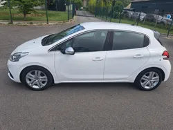 Peugeot 208 active 1.6 hdi 100cv 108000km