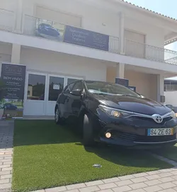 Toyota Auris 1.6 D4D COMFORT + NAVI