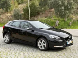 Volvo V40 2.0 D2 R-Design Momentum