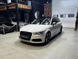 Audi S3 sportback 2.0 TFSI 300 Quattro S-Tronic 6 SIÈGES RS / BANG OLUFSEN TOIT OUVRANT