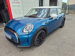 Mini mini hatch cooper 136 essential dkg7 5 portes 2023