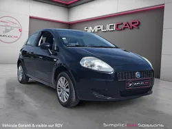 FIAT GRANDE PUNTO 1.4 DYNAMIC 77Ch clim, distrib faite bluetooth Sans garantie