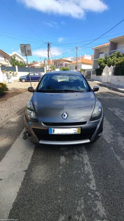 Renault Clio 1.5 DCI 5 lug