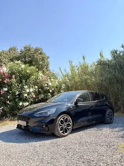 Ford Focus 1.0 EcoBoost 125ch ST-Line Business 97g