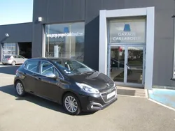 Peugeot 208 Puretech 82 ALLURE