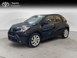 TOYOTA Aygo 70 x-play x-shift