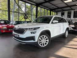 Skoda Kodiaq Style 2.0 TDI 150 DSG7 7 Places Garantie 6 ans Suivi Skoda Led adaptatif Caméra Apple carplay 449/mois