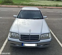 Mercedes-Benz C 180 Classic