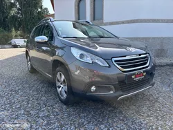 Peugeot 2008 1.2 PureTech Allure EAT6