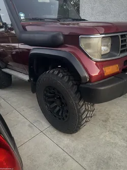 Toyota Land Cruiser Kzj 70