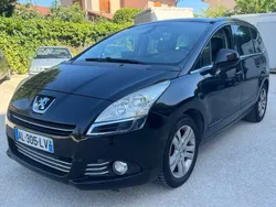 Peugeot 5008 2.0 hdi 150ch 7 PLACES
