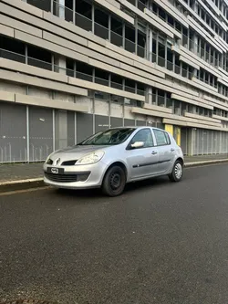 Renault Clio 3 Extrême Foncée Clim - 1.5 DCI