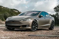 Tesla Model S Long Range
