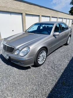1er Main, Mercedes class E 220cdi BVA, 2004, Avant-garde, 198300km, état exceptionnel, suivie complet