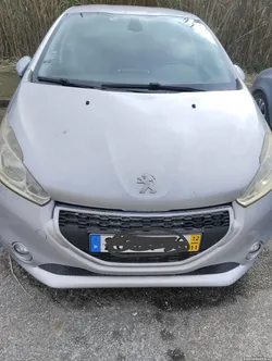 Peugeot 208 1.4 Hdi