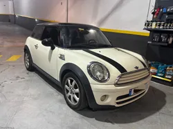 MINI Cooper Cooper D