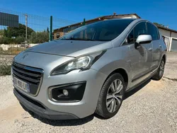 Peugeot 3008 1.6 hdi 116 ch *GARANTIE