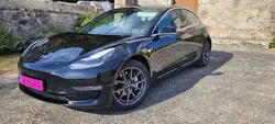 Tesla Model 3 standard range + 306cv