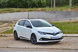 Toyota Auris 1.8 HSD EXCLUSIVE - Hibrido - c/Garantia