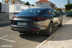 Porsche Panamera 4 E-Hybrid