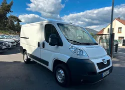 PEUGEOT BOXER l 2,2 HDI 110 CV PACK CD CLIM L1 H1 + ATTELAGE