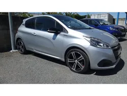 Peugeot 208 1.6 HDI 120 GT Line