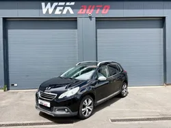 Peugeot 2008 1.6 e-HDi115 FAP FélineTitane