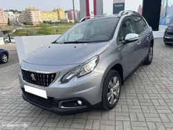 Peugeot 2008 PureTech 82 Style