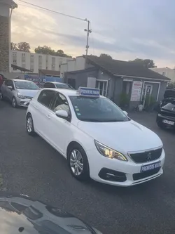 PEUGEOT 308 1,5 HDI-130 ACTIVE BUSINESS 2021 178KMS 1èreMAIN 7990E TTC