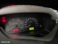 Land Rover Discovery ver-2-5-td5