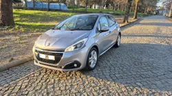 Peugeot 208 Pure Tech