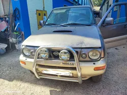 Nissan Terrano II 2.7 TDi SE