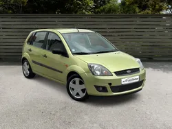 FORD FIESTA 1.3 i PACK AMBIENTE 182000Km