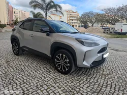 Toyota Yaris Cross 1.5 HDF Square Collection