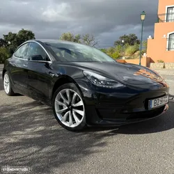 Tesla Model 3 Standard Range Plus RWD